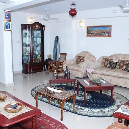 Leelu Homestay Kochi Dış mekan fotoğraf