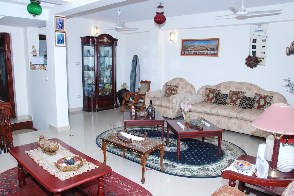 Leelu Homestay Kochi Dış mekan fotoğraf